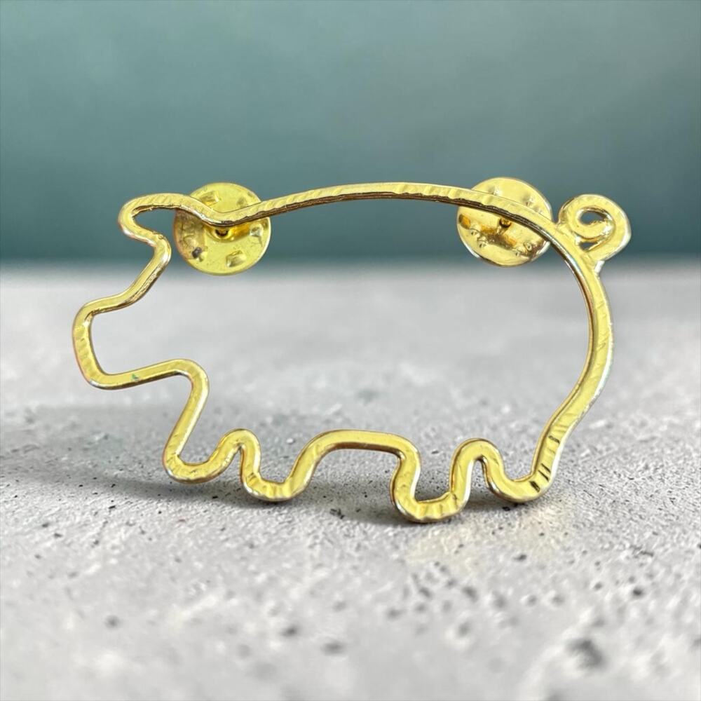 Gold Pig Brooch Minimalist Outline Farm Animal Figural Pin Whimsical